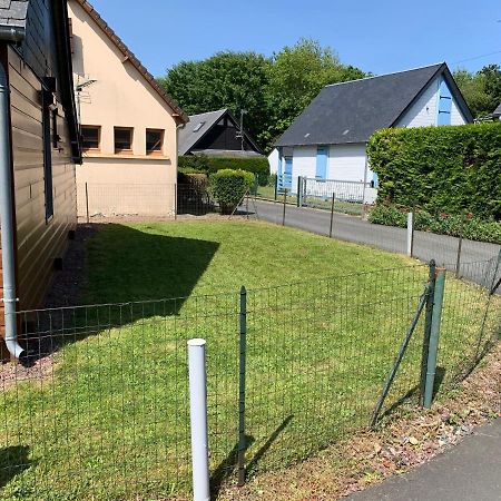 Chaleureux Chalet En Bord De Mer Merville-Franceville-Plage Exterior foto